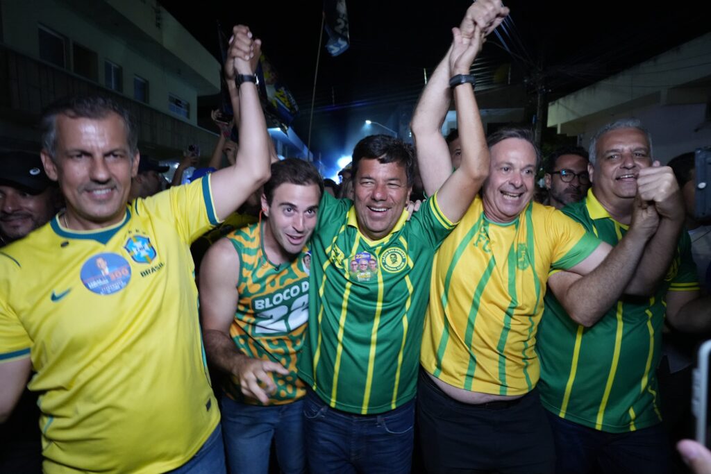 Alfredo Gaspar reforça nomes de Mendonça e Carlos Sant’Anna em Santa Cruz