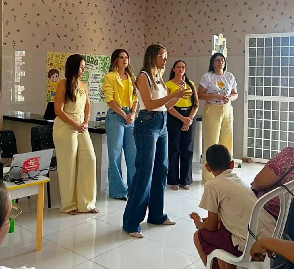 Centro de Terapias Integradas reúne pais em encontro sobre saúde emocional em São João da Canabrava