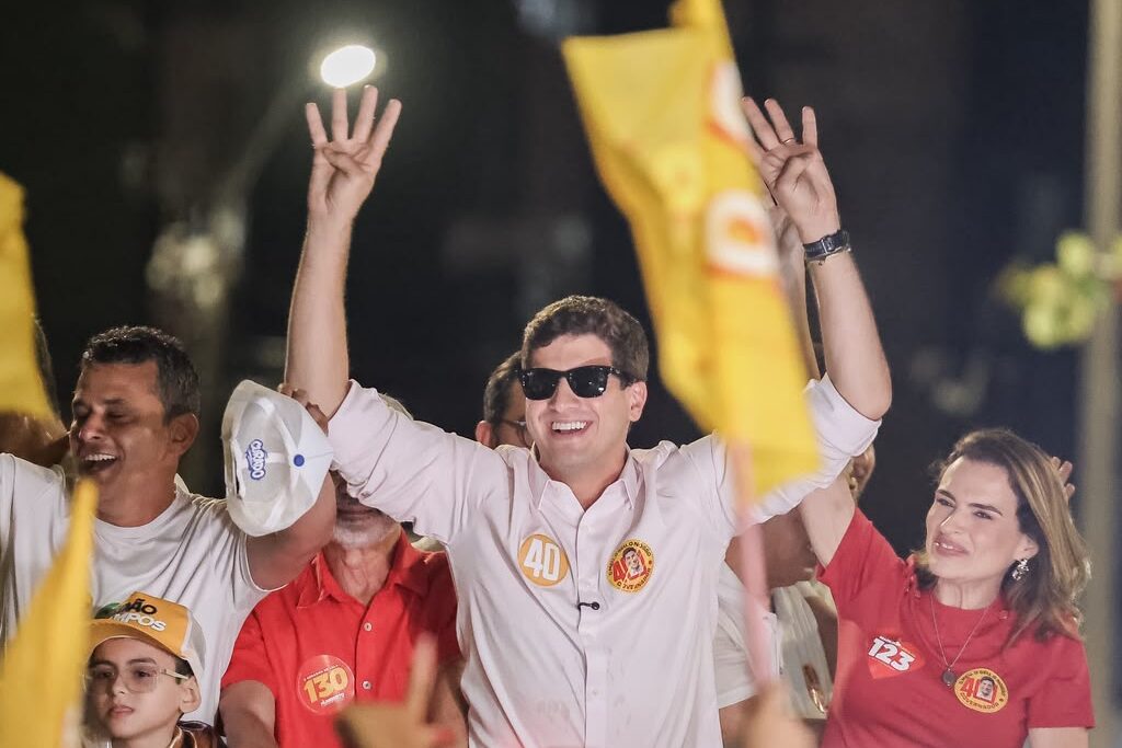 Em Jaboatão, João defende governo presente em todo o estado