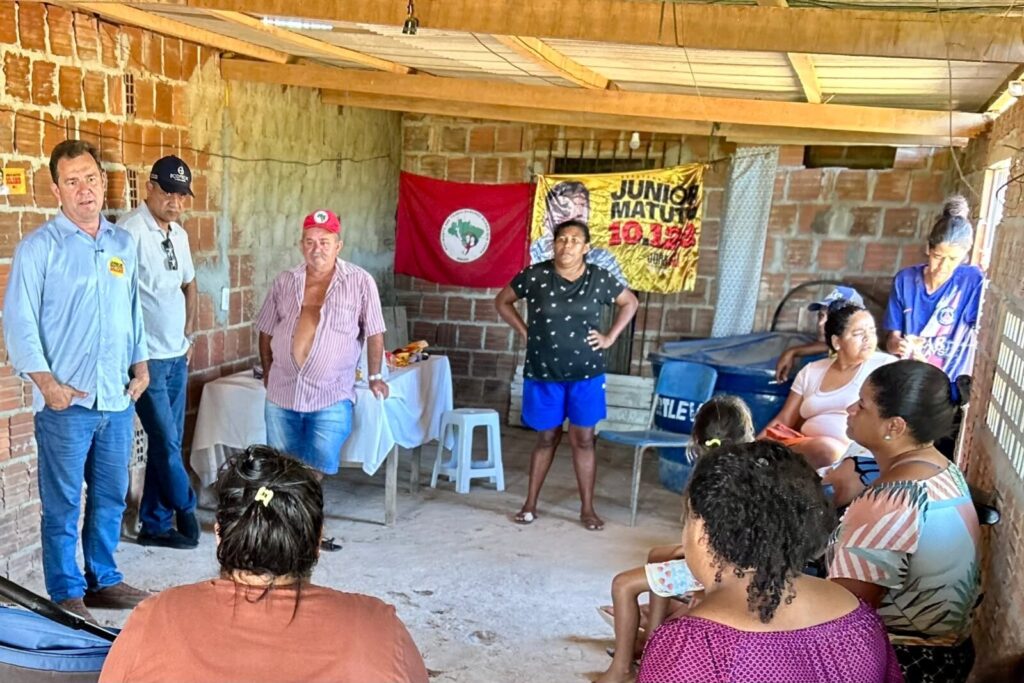 Matuto visita assentamento em Condado e critica ausência do Governo