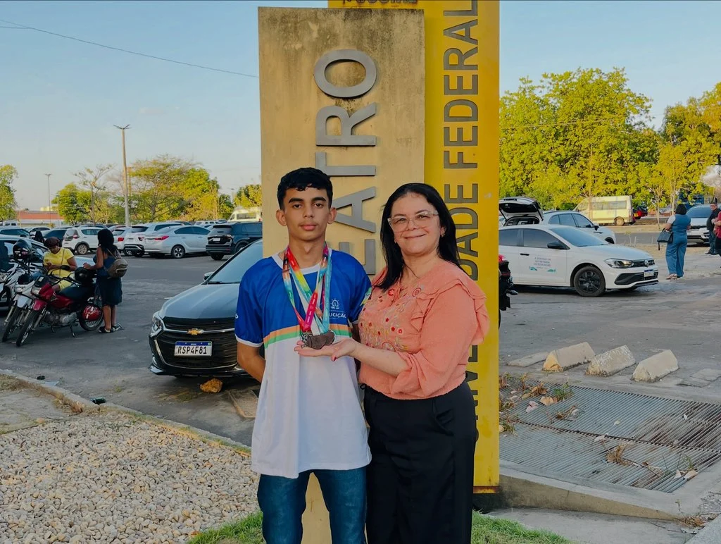 Caxingó, PI, se destaca na OBMEP com três medalhas conquistadas por estudantes