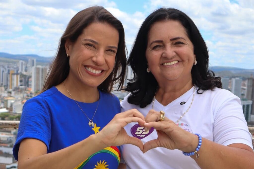 Em Caruaru, professora Ana Lúcia participa de encontro sobre educação